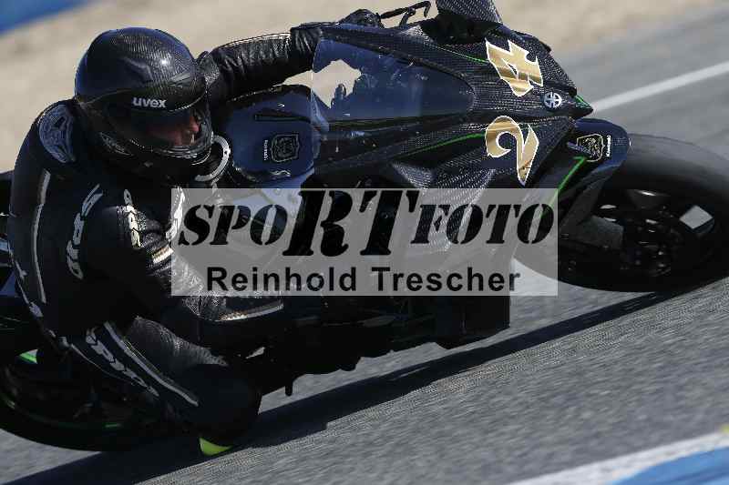 /Archiv-2024/02 29.01.-02.02.2024 Moto Center Thun Jerez/Gruppe schwarz-black/24